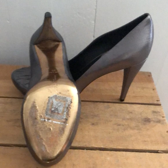 Donna Karan Silver Leather Heels - Picture 3 of 6